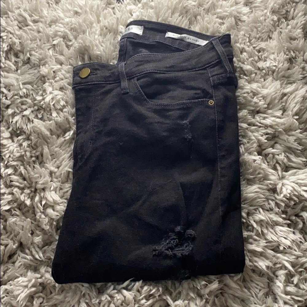 Black hi rise skinny jeans 👖